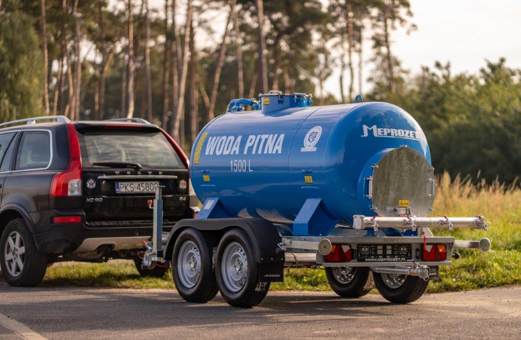 Wóz do wody pitnej beczkowóz Meprozet 1000 L 1500 L na przyczepie samochodowej — zdjęcie 4