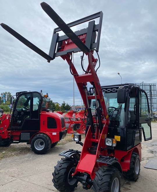 Ładowarka teleskopowa Hornet HMA806T udźwig 600kg gwarancja Nowa — zdjęcie 5