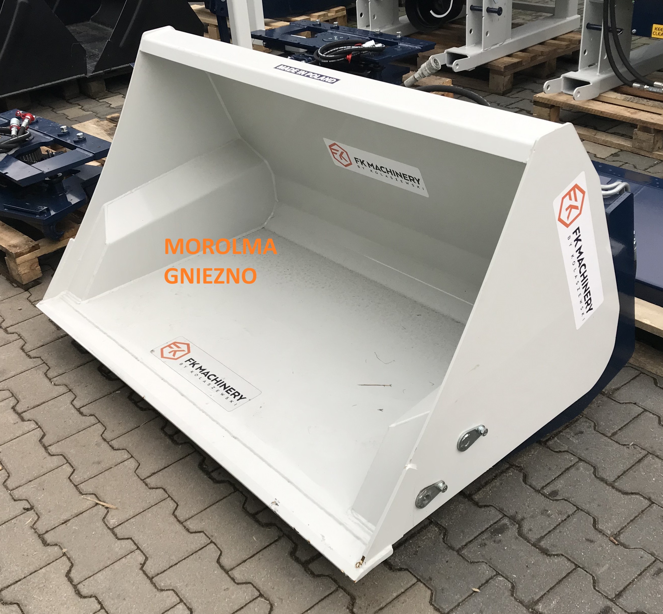 Łyżka objętościowa wysokiego rozładunku wysypu FK MACHINERY 240 cm MHTBM240 szufla — zdjęcie 1