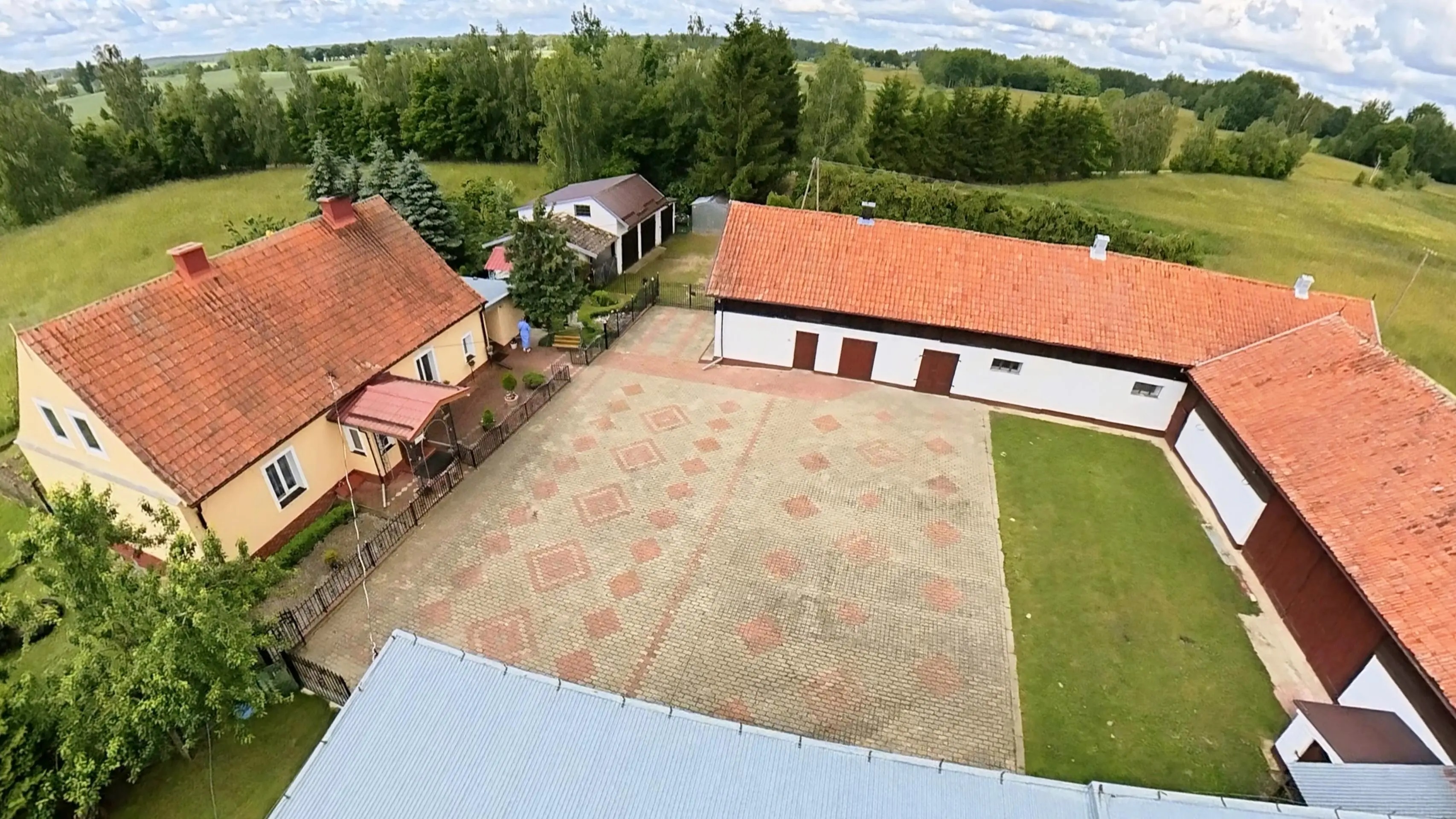 Sprzedam siedlisko na Mazurch k. Orzysza — zdjęcie 1