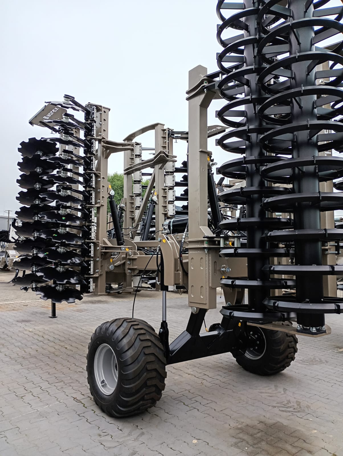 Brona talerzowa hydrauliczna ciężka BTHC Rol-Ex PROMOCJA — zdjęcie 2