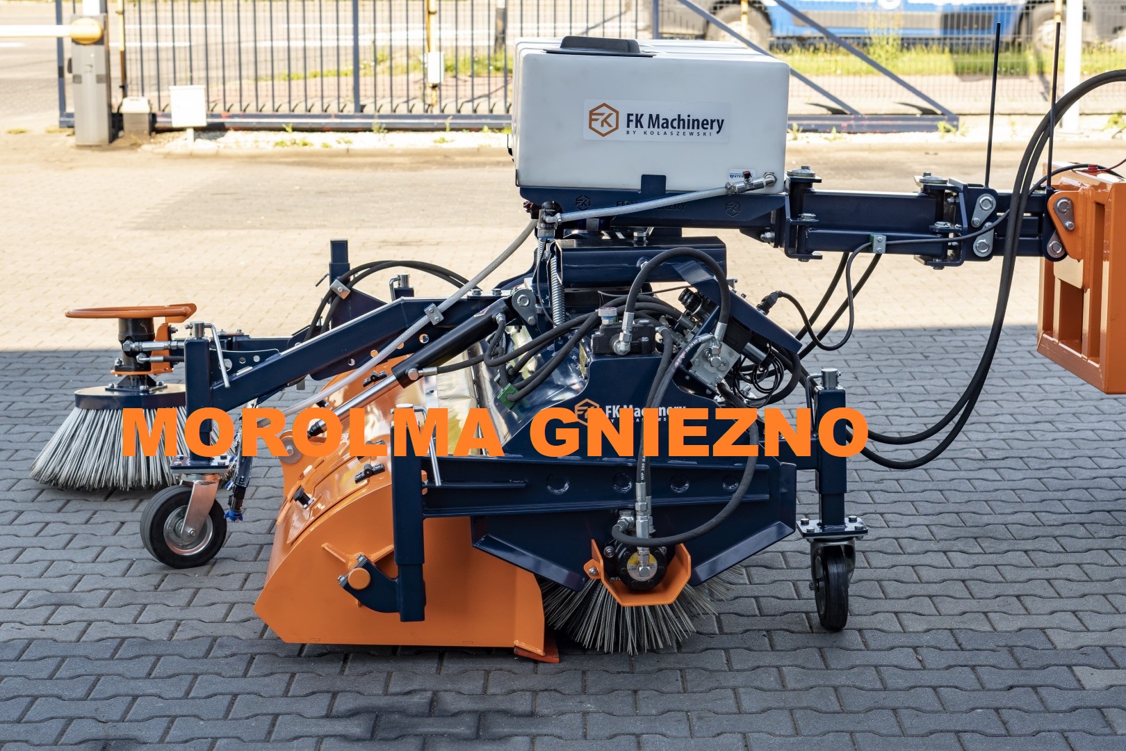 FK MACHINERY ZAMIATARKA KOMUNALNA – MOCNA SZCZOTKA PRZEMYSŁOWA DO DRÓG ULIC — zdjęcie 3