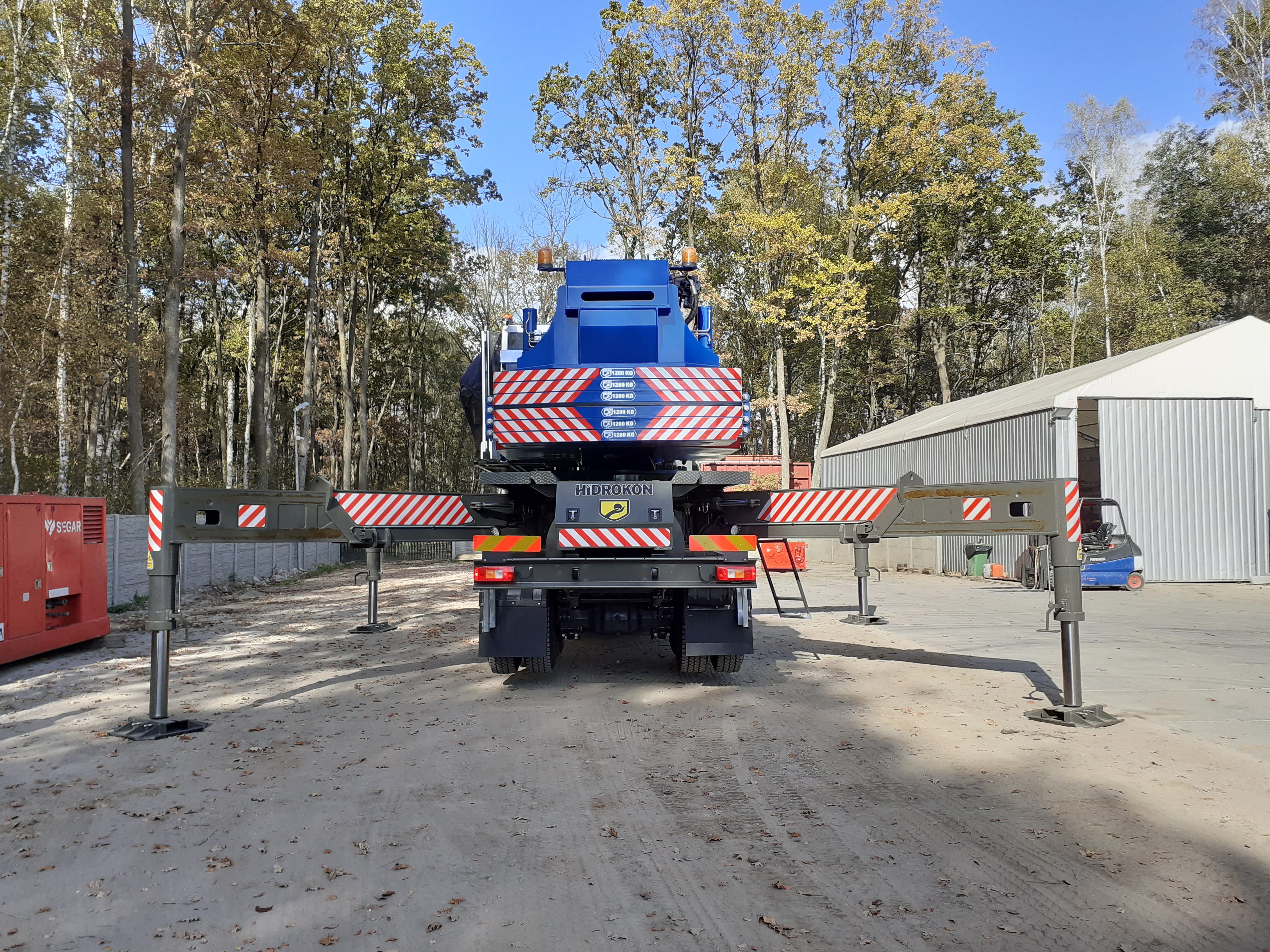 Żuraw Hidrokon HK 180 33 T3 (60 ton) — zdjęcie 5