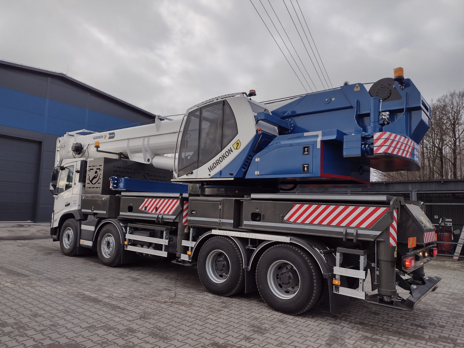 Żuraw Hidrokon HK 180 33 T3 (60 ton) — zdjęcie 8