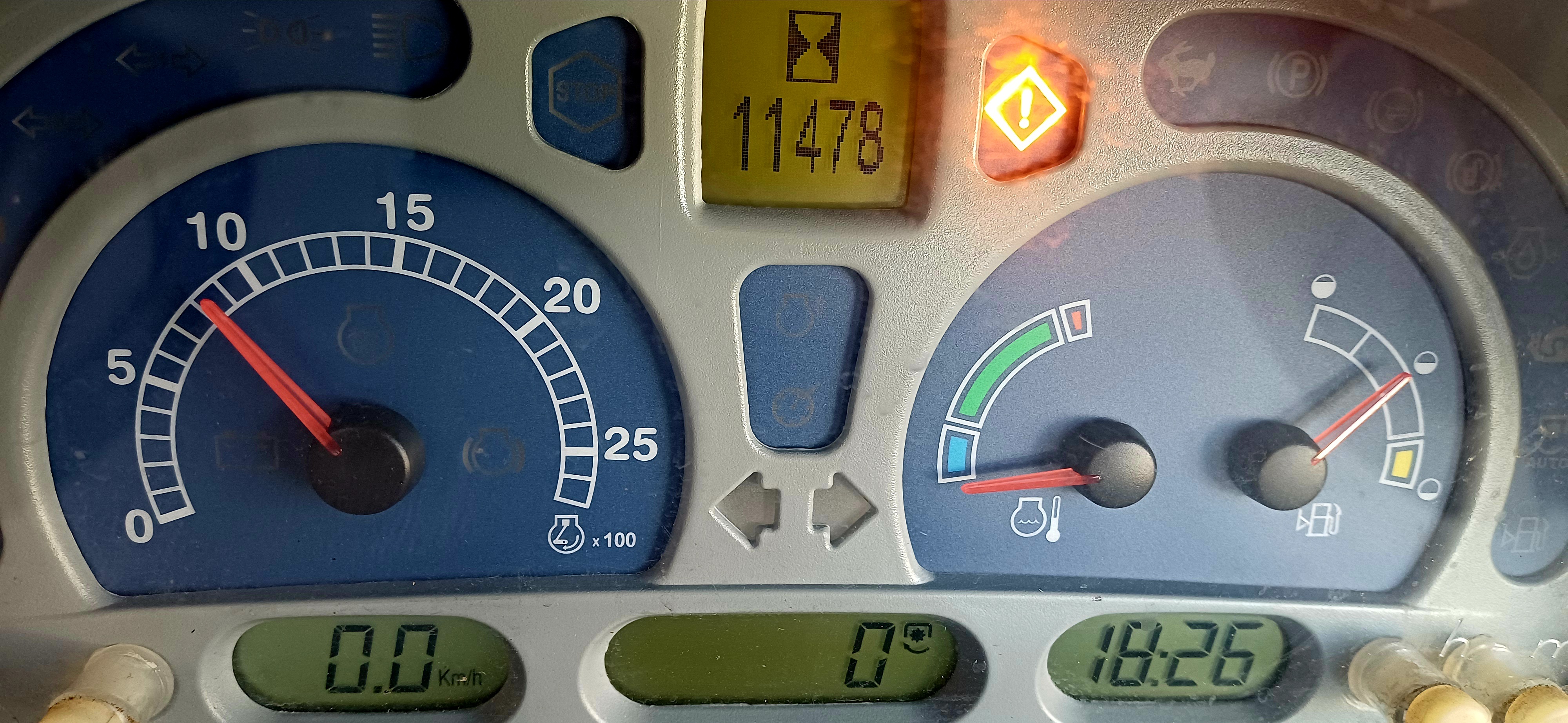 New Holland T6030 z ładowaczem przednim. Super stan. 120KM Rok prod. 2010 — zdjęcie 17