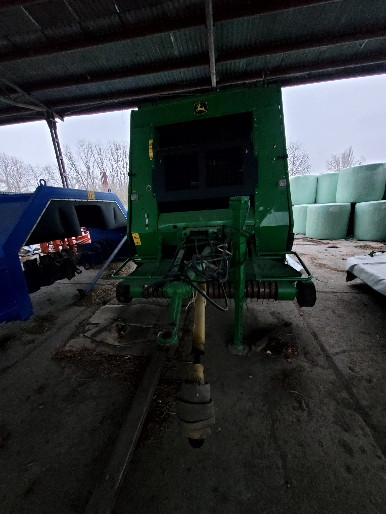 Prasa rolująca John Deere 582.2, 2008 r. — zdjęcie 3