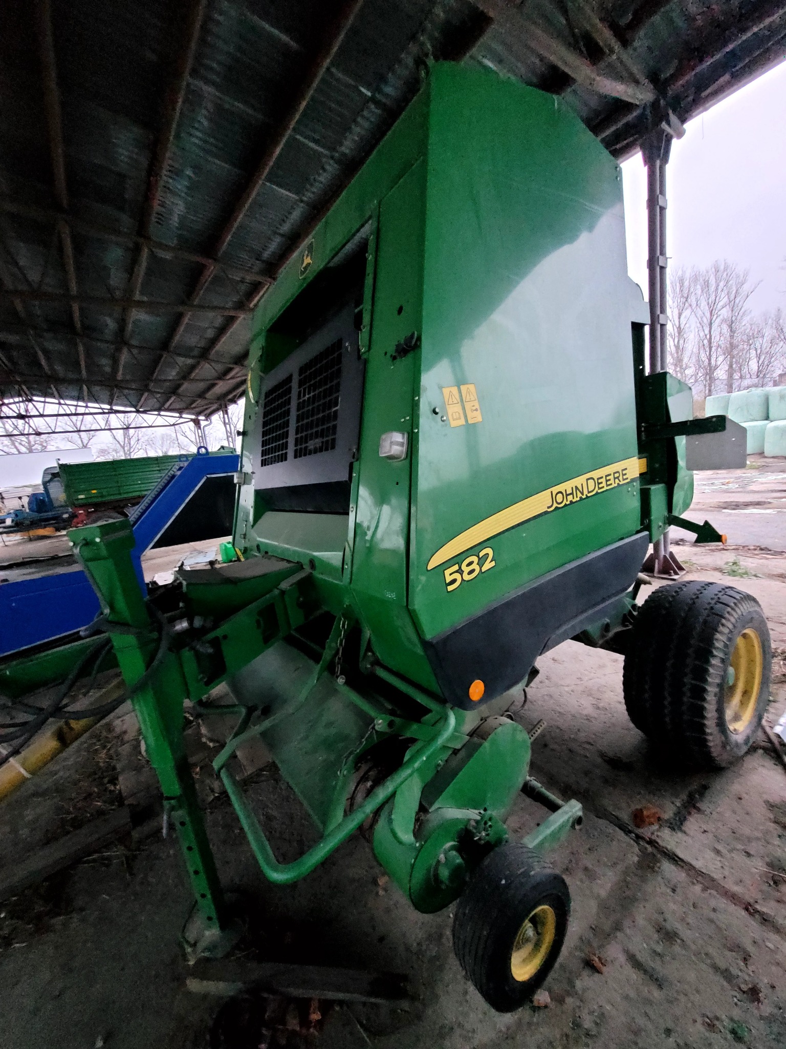 Prasa rolująca John Deere 582.2, 2008 r. — zdjęcie 4
