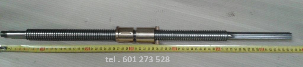 Śruba trapezowa z nakrętką do tokarki TUR-560E tel. 601273528